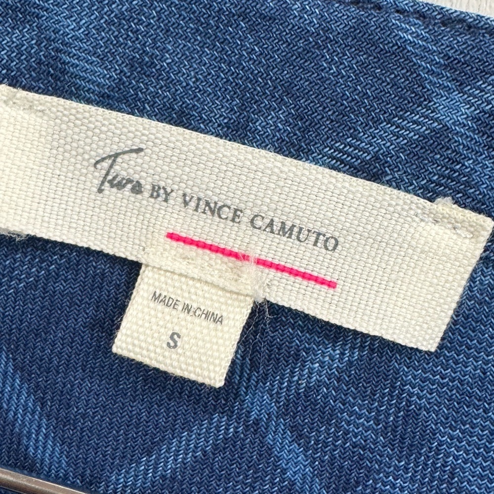 Vince Camuto Navy Patterned Top - Picture 2 of 5